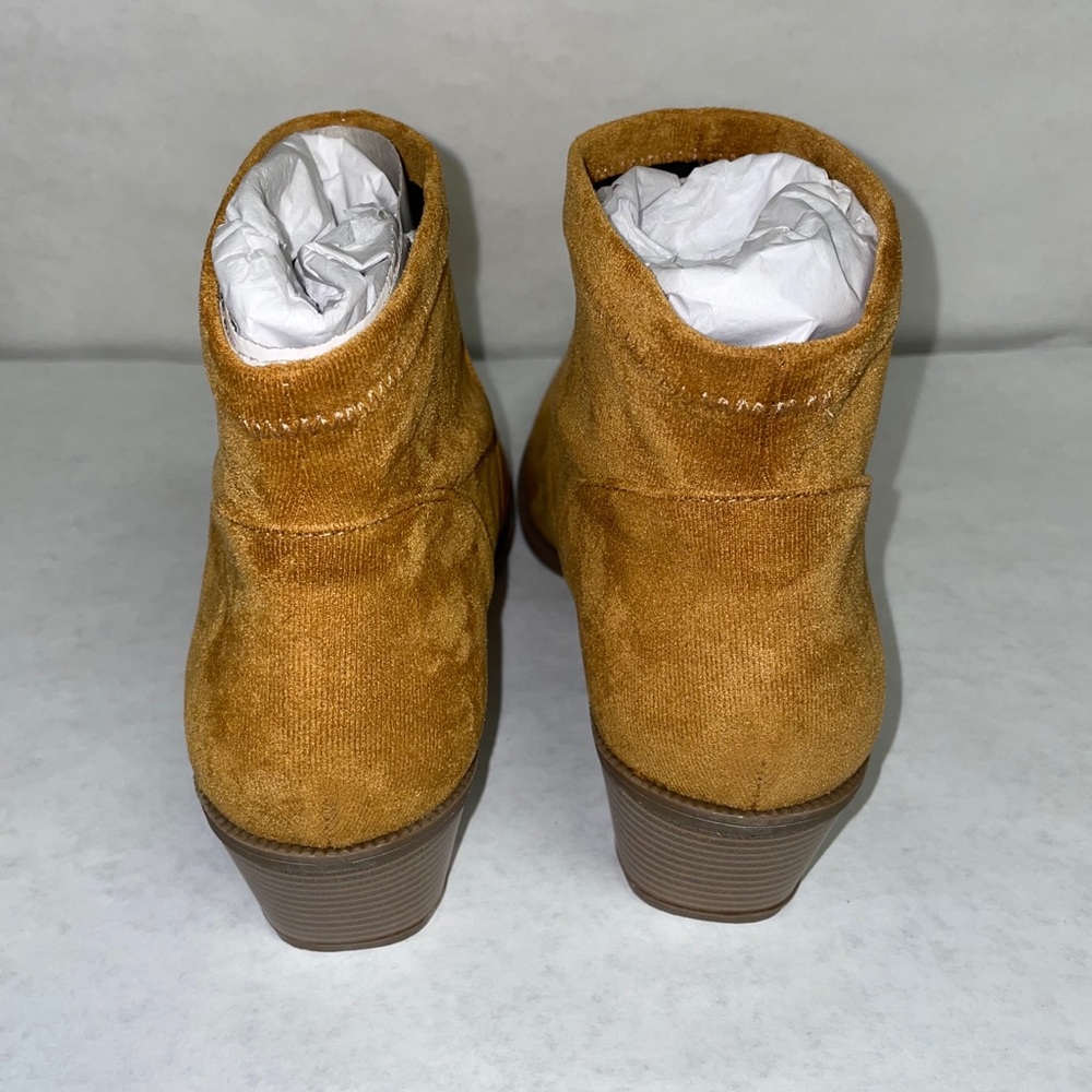 NWOT AE Western Bootie - Picture 3 of 4